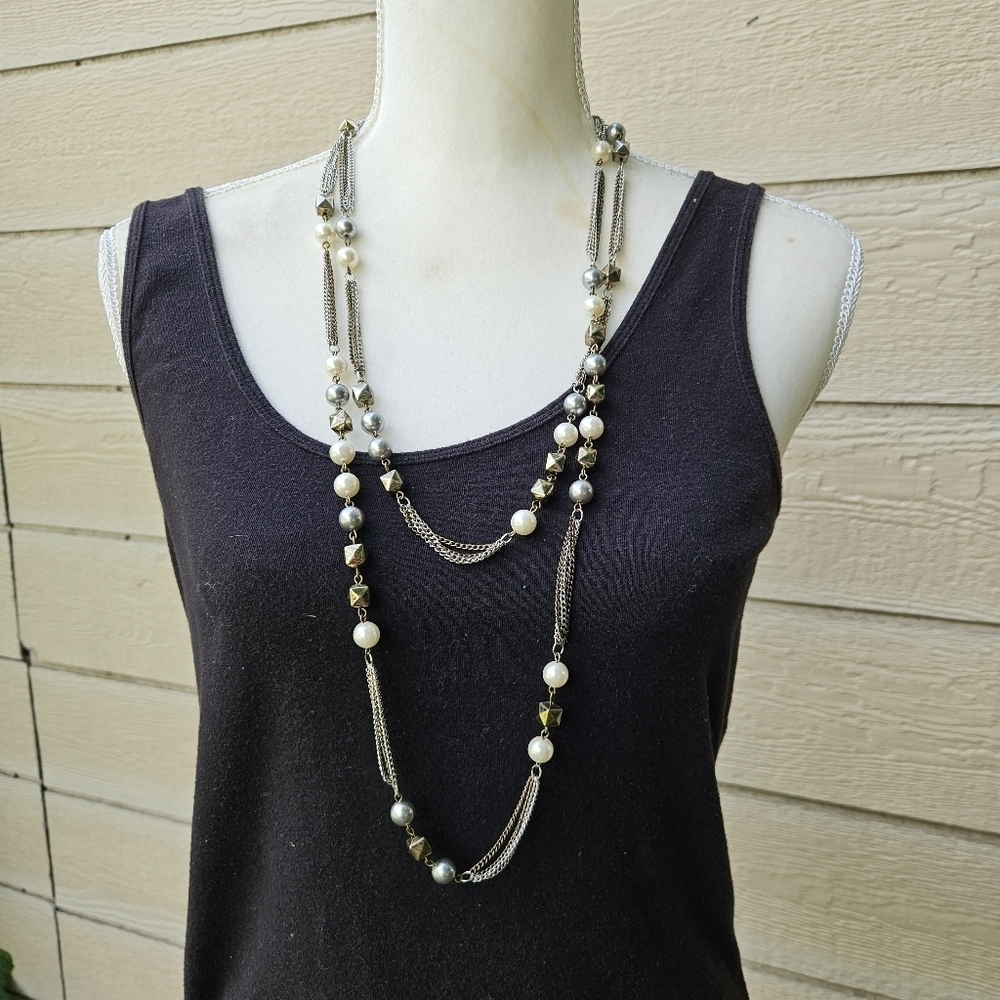 Express multi-tone layered chain necklace beads and faux pearls